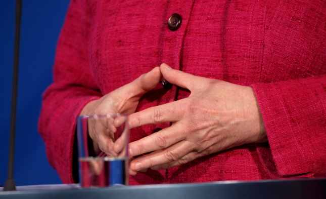 CDU-Generalsekretär verteidigt Merkels Böhmermann-Entscheidung