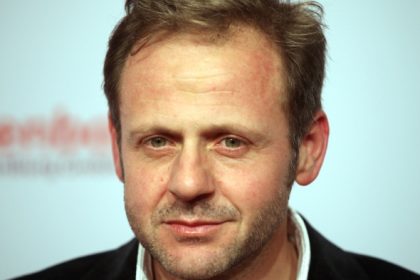 Schauspieler Samuel Finzi hatte einen schweren Start in Deutschland