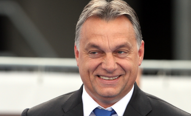Nach Treffen mit Kohl: Orbán will Merkel in Flüchtlingspolitik mit Aktionsplan unterstützen