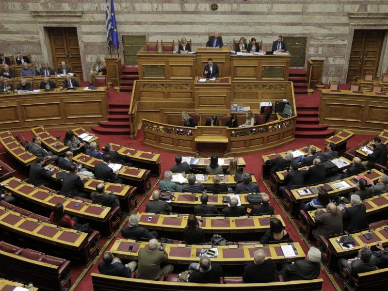 Griechisches Parlament stimmt über Flüchtlingspakt ab