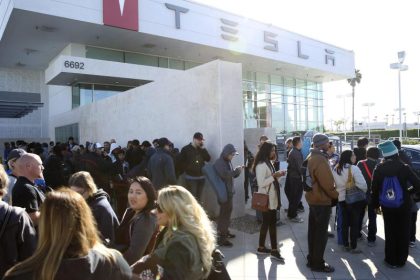 Tesla stürmt mit “Model 3” den Massenmarkt