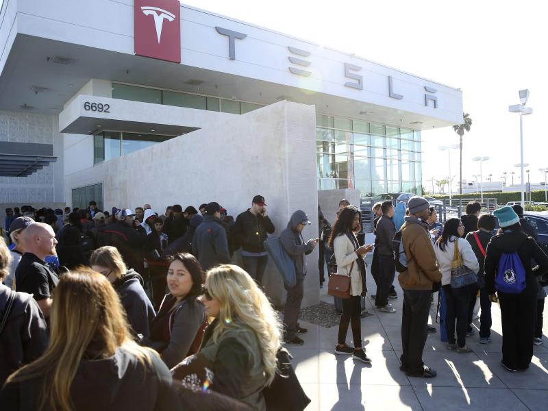 Tesla stürmt mit „Model 3“ den Massenmarkt