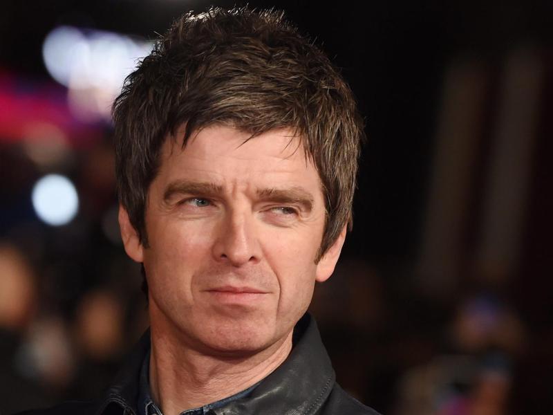 Noel Gallagher: junge Musiker sind zu unpolitisch, während die Welt brennt
