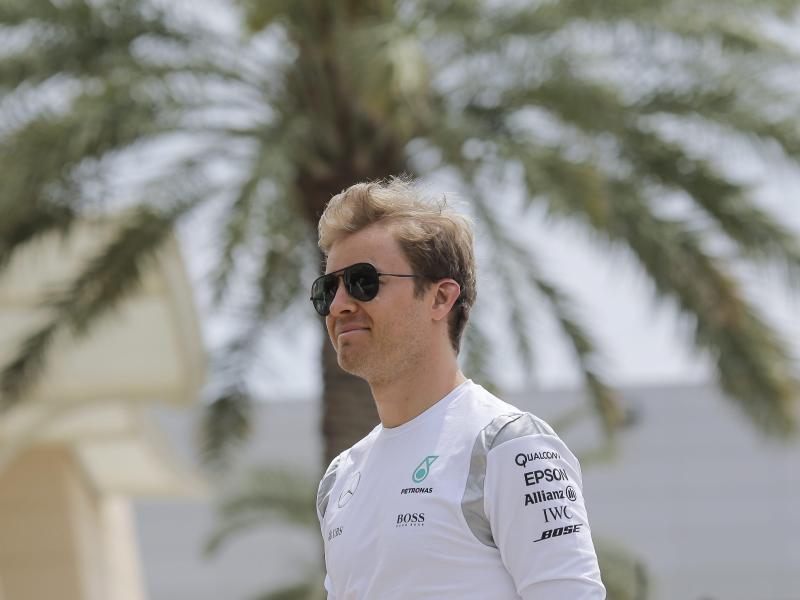 Rosberg gibt das Tempo vor – Vettel auf langsamen Reifen