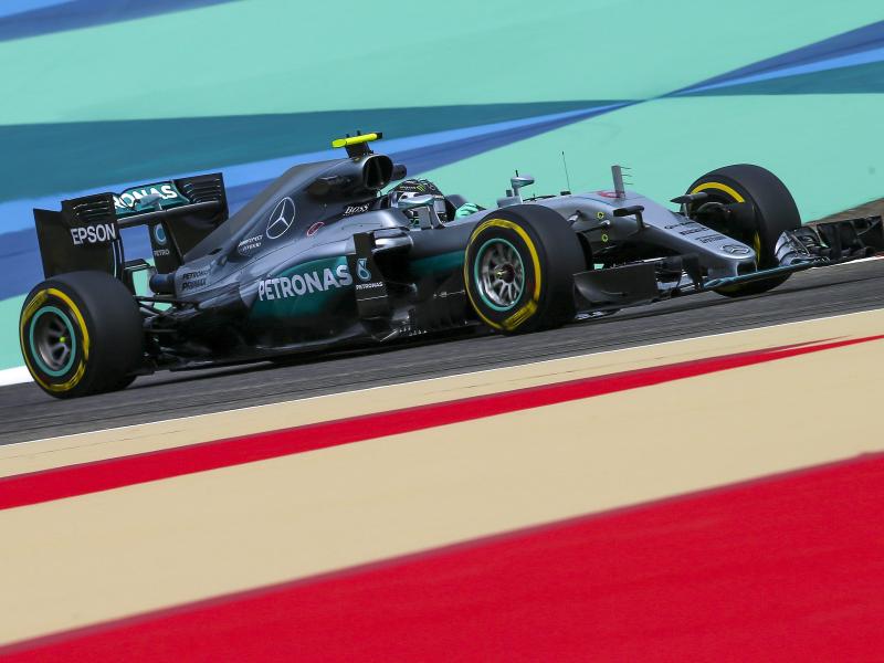 Rosberg Tagesschnellster beim Training – Vettel-Panne