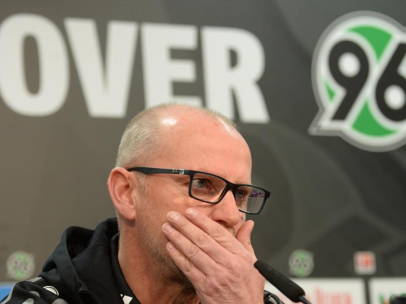 Hannover 96 beurlaubt Trainer Thomas Schaaf