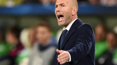 Real-Stars vorgeführt: Medienschelte für Zidane