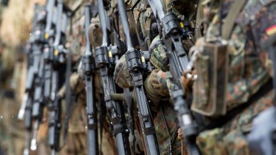 Grundgesetzänderung geplant: Einsatz der Bundeswehr im Inneren soll erleichtert werden