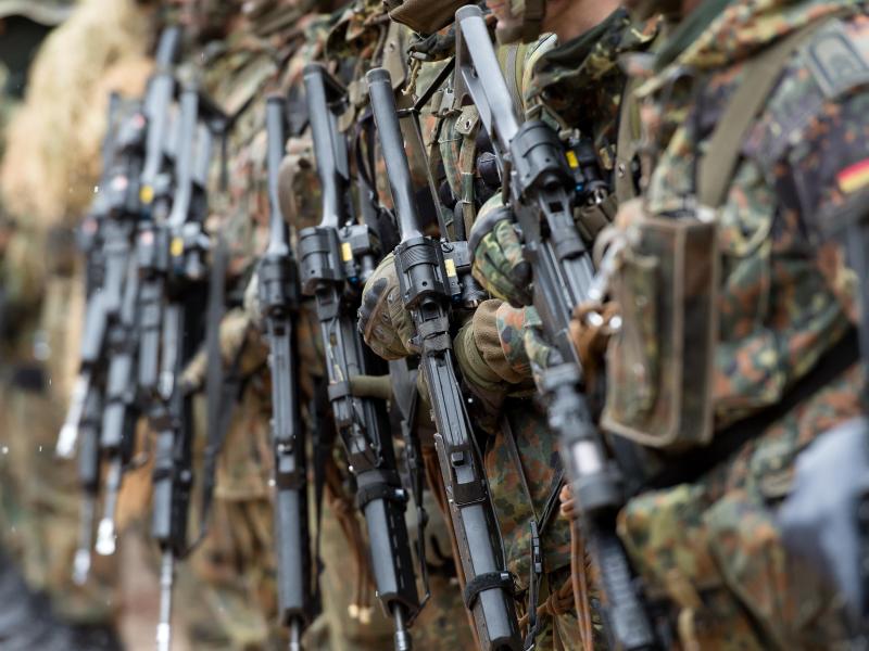 Grundgesetzänderung geplant: Einsatz der Bundeswehr im Inneren soll erleichtert werden