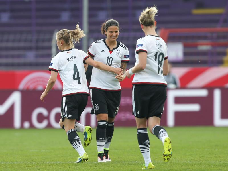 DFB-Frauen bejubeln vorzeitige EM-Qualifikation
