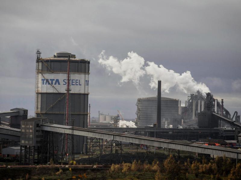 Stahlkrise: Thyssenkrupp und Tata sprechen über Zusammenschluss