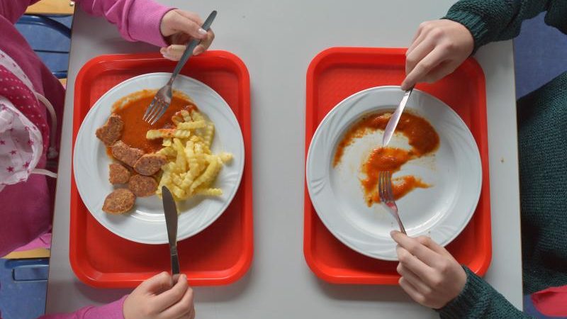 Staat fördert Mittagessen in Schulkantinen mit 1,2 Milliarden Euro