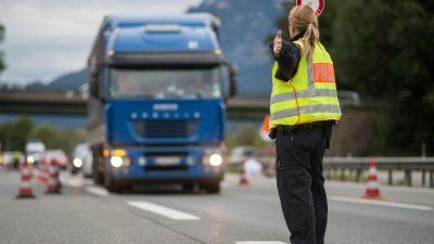 Grenzkontrollen kosten Milliarden