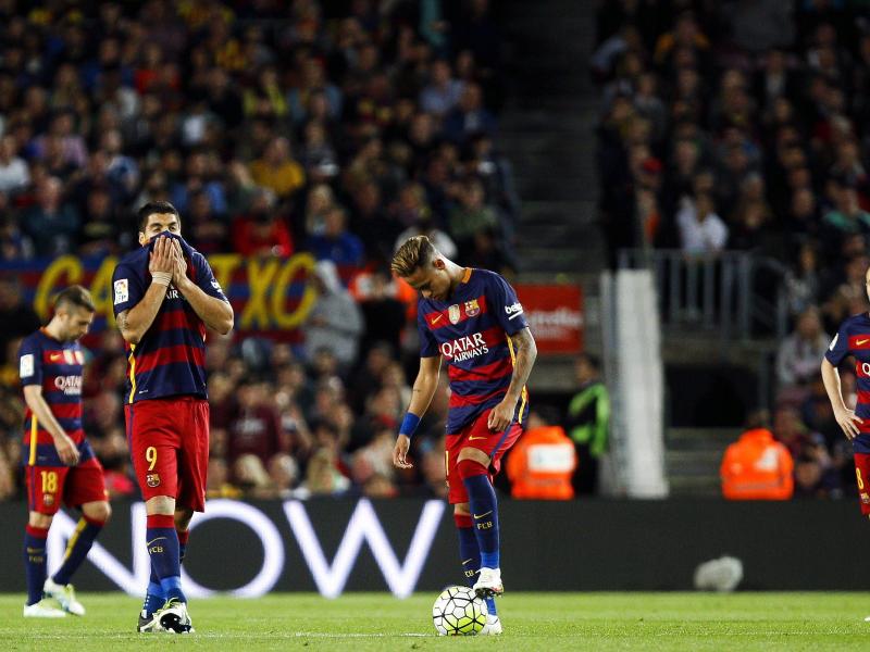 Titelkampf wieder offen: Barça verliert gegen Valencia