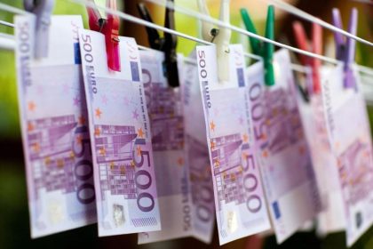 Akteure mit politischem Hintergrund: Korruptionswahrnehmungsindex gibt Deutschland Gute Note