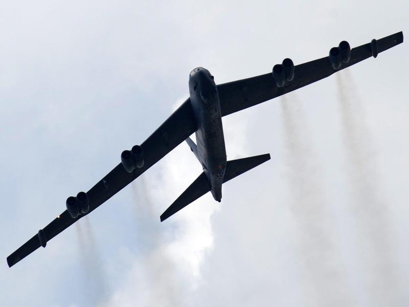 USA setzen erstmals B-52-Bomber gegen IS-Miliz ein