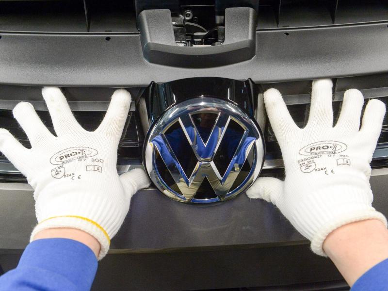 VW-Haustarifrunde steht unter Zeichen des Abgas-Skandals