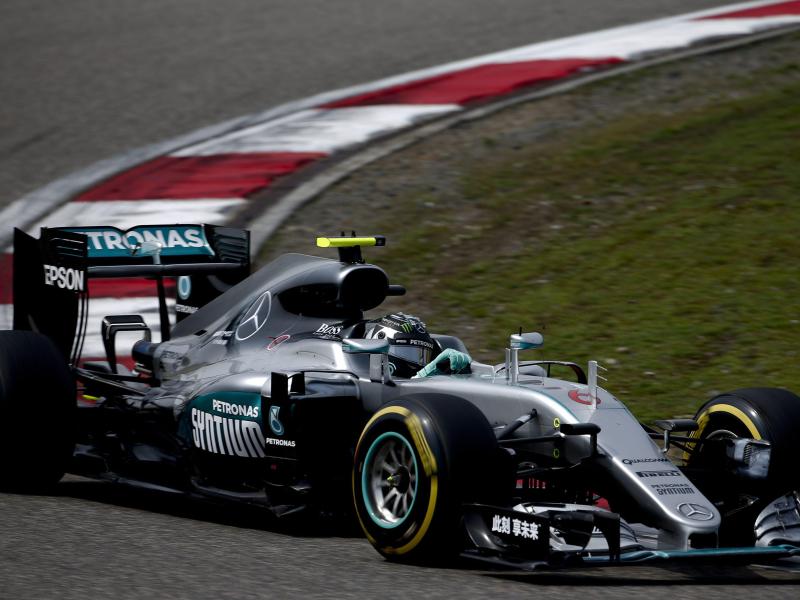 Rosberg mit Bestzeit in Sotschi-Auftakttraining