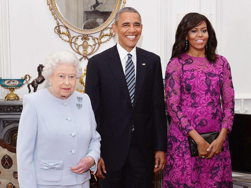 Queen zeigt den Obamas britischen Humor