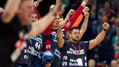 Flensburg nach Sieg gegen Löwen im DHB-Pokalfinale