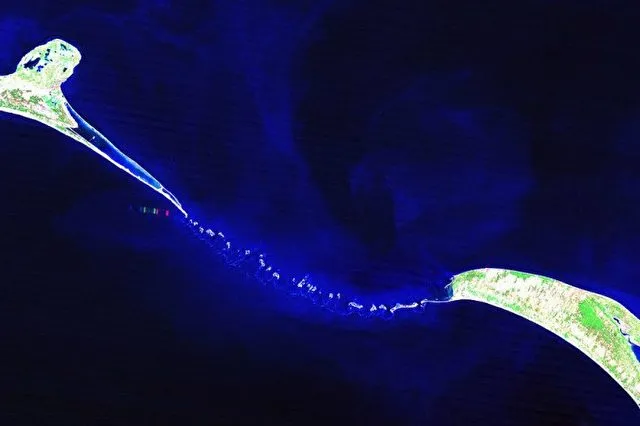 Die Adamsbrücke, auch Rama-Brücke oder Ram Setu zwischen Indien und Sri Lanka. Foto: NASA