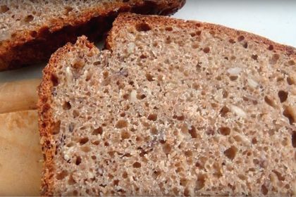 Vollwertküche: Das einfachste Brot der Welt (+Video)