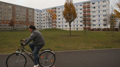 Mieter raus, Migranten rein – Skandal um geplantes Asylheim in Nürnberg