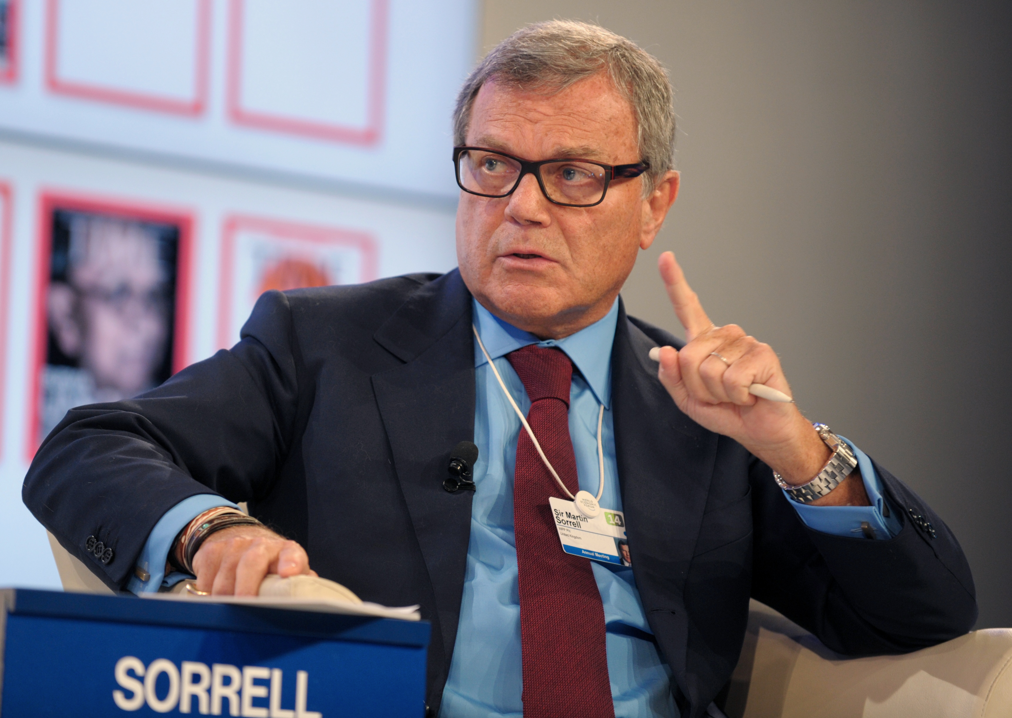 Unternehmer Sorrell lobt Merkels Flüchtlingspolitik