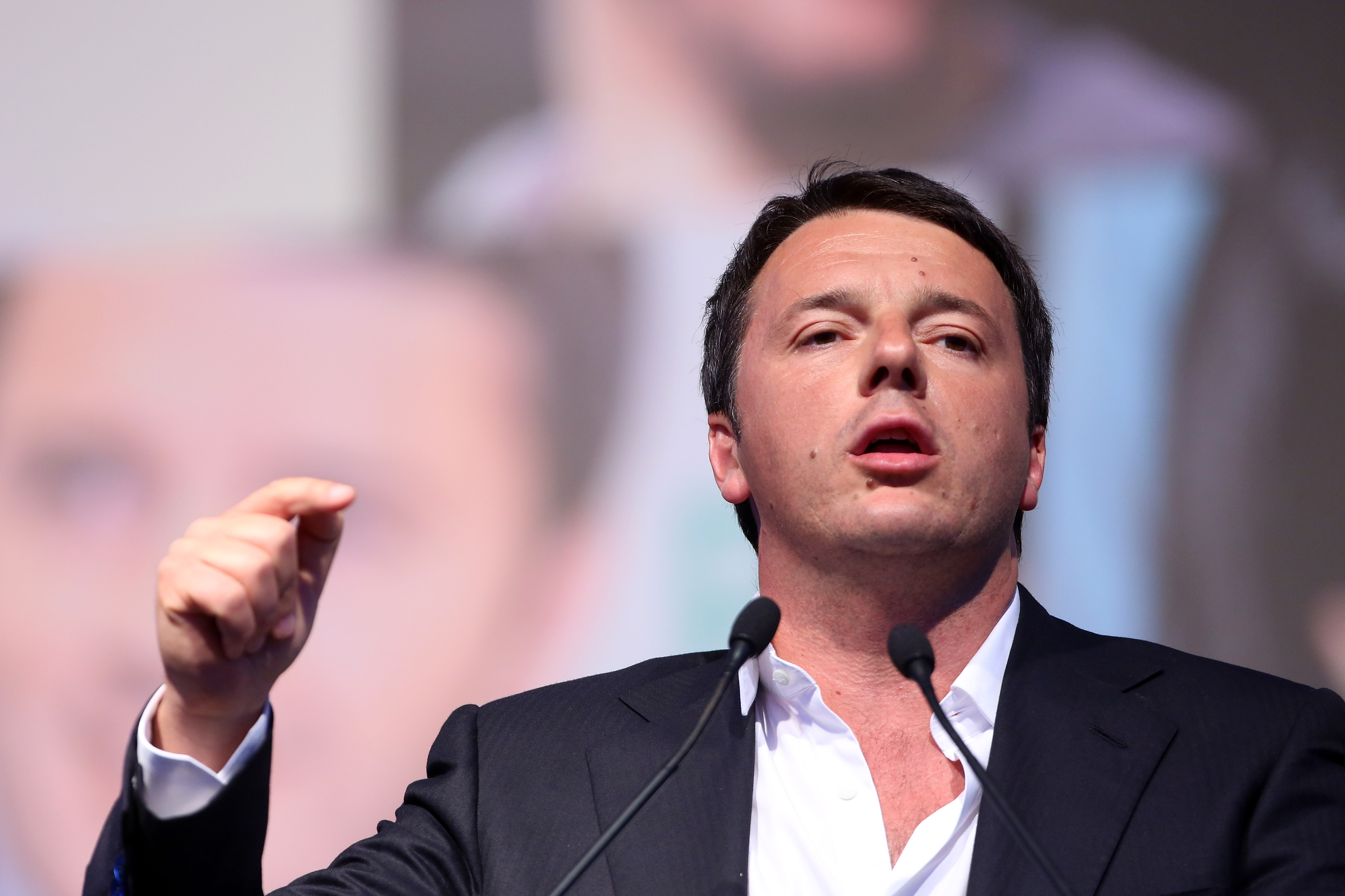 Streit um Flüchtlinge: Renzi droht mit Veto gegen EU-Haushalt