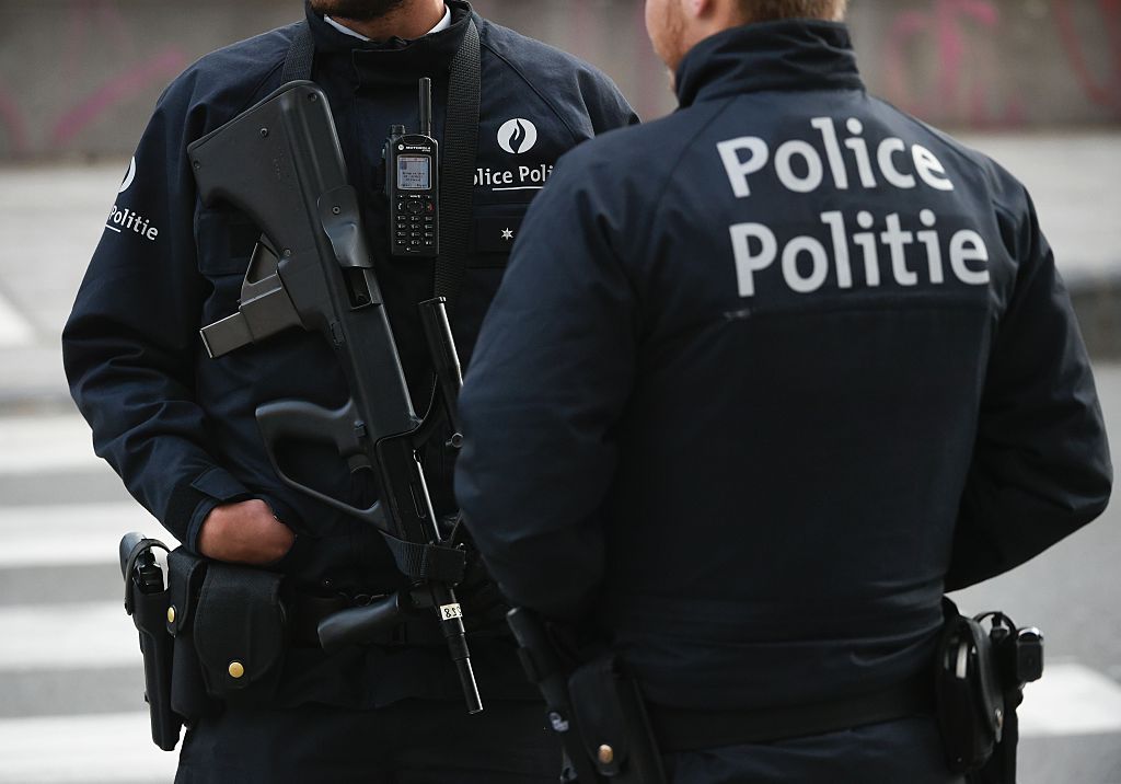 Belgischer Terrorist bleibt frei trotz Geständnis: “Haben Ketzer Kopf abgeschnitten”