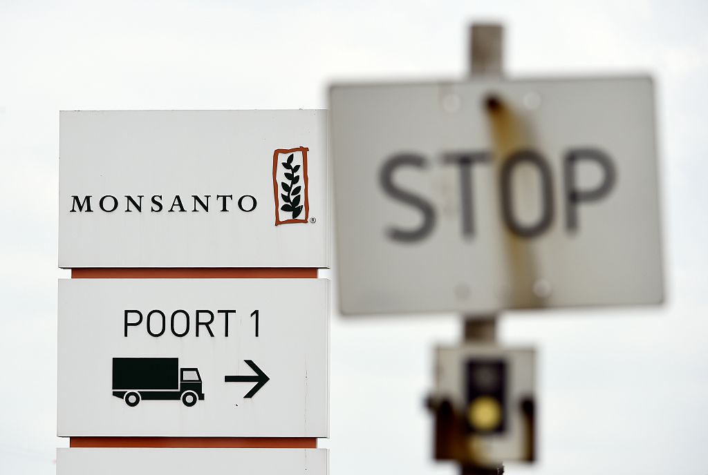 Privatbank Rothschild als Berater: Für Monsanto-Kauf stürzt sich Bayer in Schulden