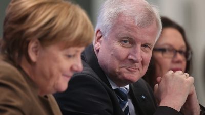 Seehofer: Ende der Willkommenskultur notariell besiegelt