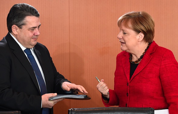 Gabriel will große Koalition beenden – und nicht mehr auf Kanzlerin Merkel „aufpassen“