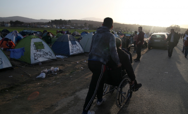 Infratest: Mehrheit sieht Herausforderungen durch Flüchtlinge weiter entspannt