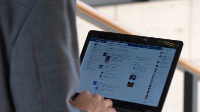 Facebook sperrte Hetz-Seite trotz Holocaust-Verharmlosung jahrelang nicht