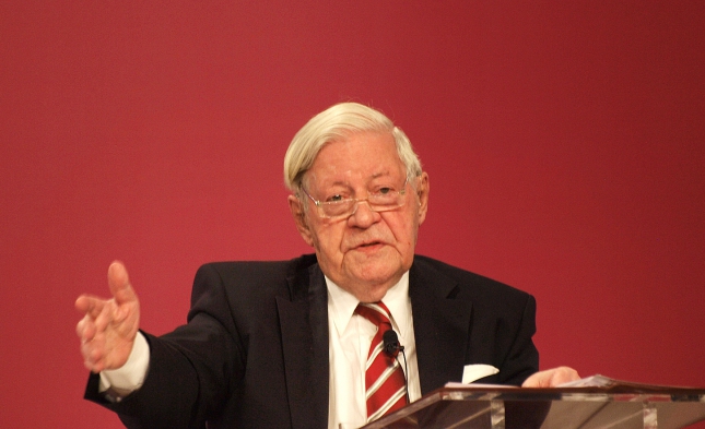 Koalitionsspitzen einigen sich auf Bundesstiftung Helmut Schmidt