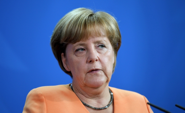 Streit um E-Auto-Prämie: CDU-Wirtschaftsflügel erhöht Druck auf Merkel