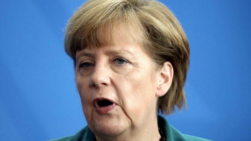 Merkel: Lokalzeitungen sind „überhaupt kein Auslaufmodell“