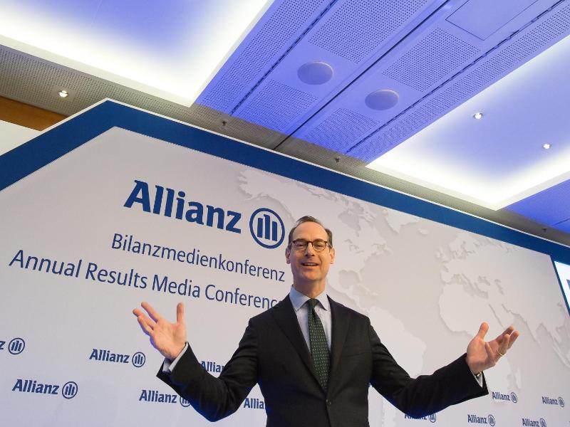 Neuer Allianz-Chef Bäte erläutert Aktionären die Bilanz
