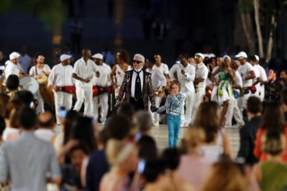 Glamour und Revolution: Chanel-Show in Havanna