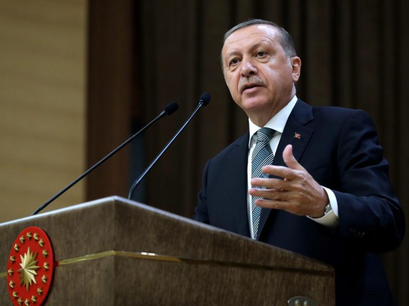 Türkei wirft Deutschland „Nazi-Praktiken“ vor – CDU: Erdogan „wie trotziges Kind, das seinen Kopf nicht durchsetzen kann“
