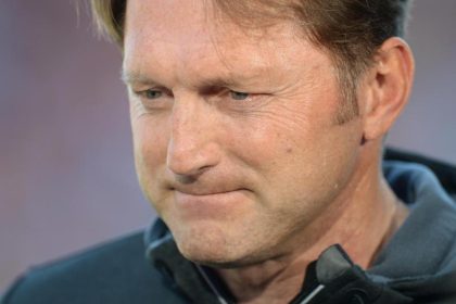 Applaus und Pfiffe: Hasenhüttl beim FCI verabschiedet