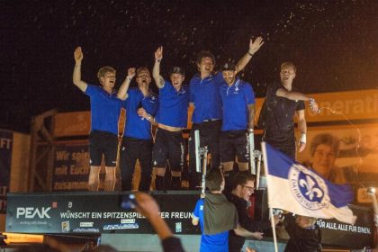 Tanz auf dem Kassenhäuschen: Darmstadt feiert Wunder