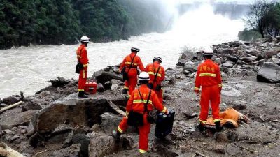 Mehr als 30 Vermisste nach Erdrutsch in China