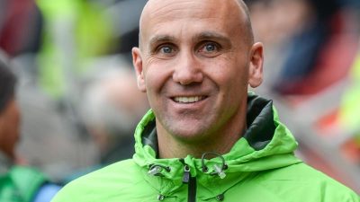 Klares Eberl-Bekenntnis zu Gladbach-Trainer Schubert