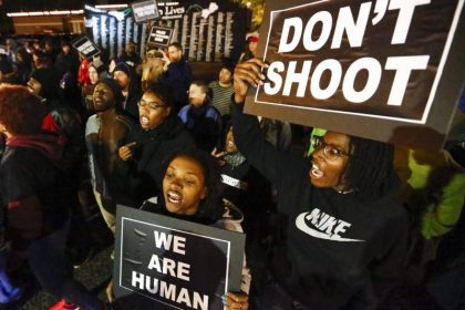 Fergusons Polizei hat nun einen Afro-Amerikaner als Chef