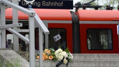 Keine Hinweise auf islamistischen Hintergrund: Bluttat am Bahnhof schockt Grafing