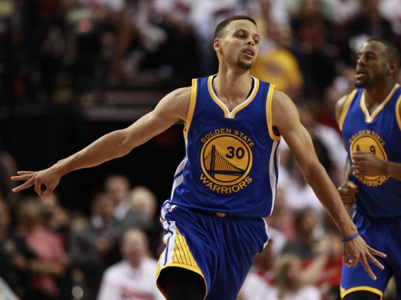Dreier, Dribblings, Demut: Basketball-Revolutionär Curry