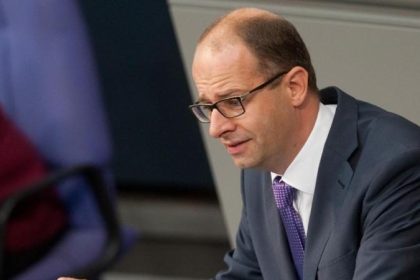CDU-Politiker zu 20 Jahren Verfolgung von Falun Gong in China: „Steinzeit-Kommunisten, die Menschen wie im Mittelalter foltern“