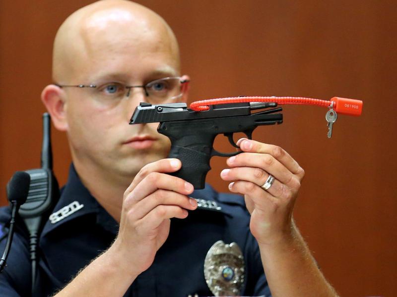 Der Fall Zimmerman: US-Todesschütze versteigert Waffe